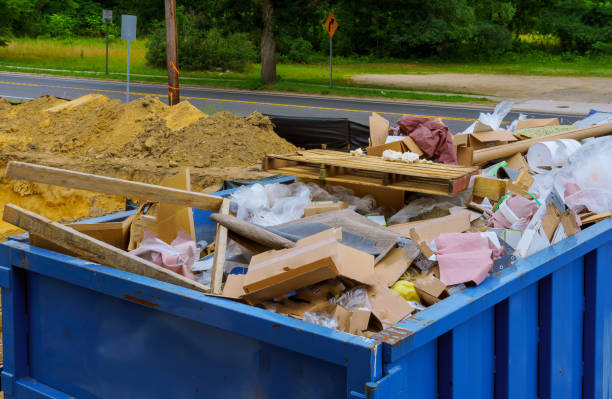 Best Attic Cleanout Services  in Clive, IA